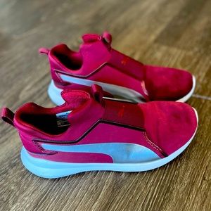 Puma slip on